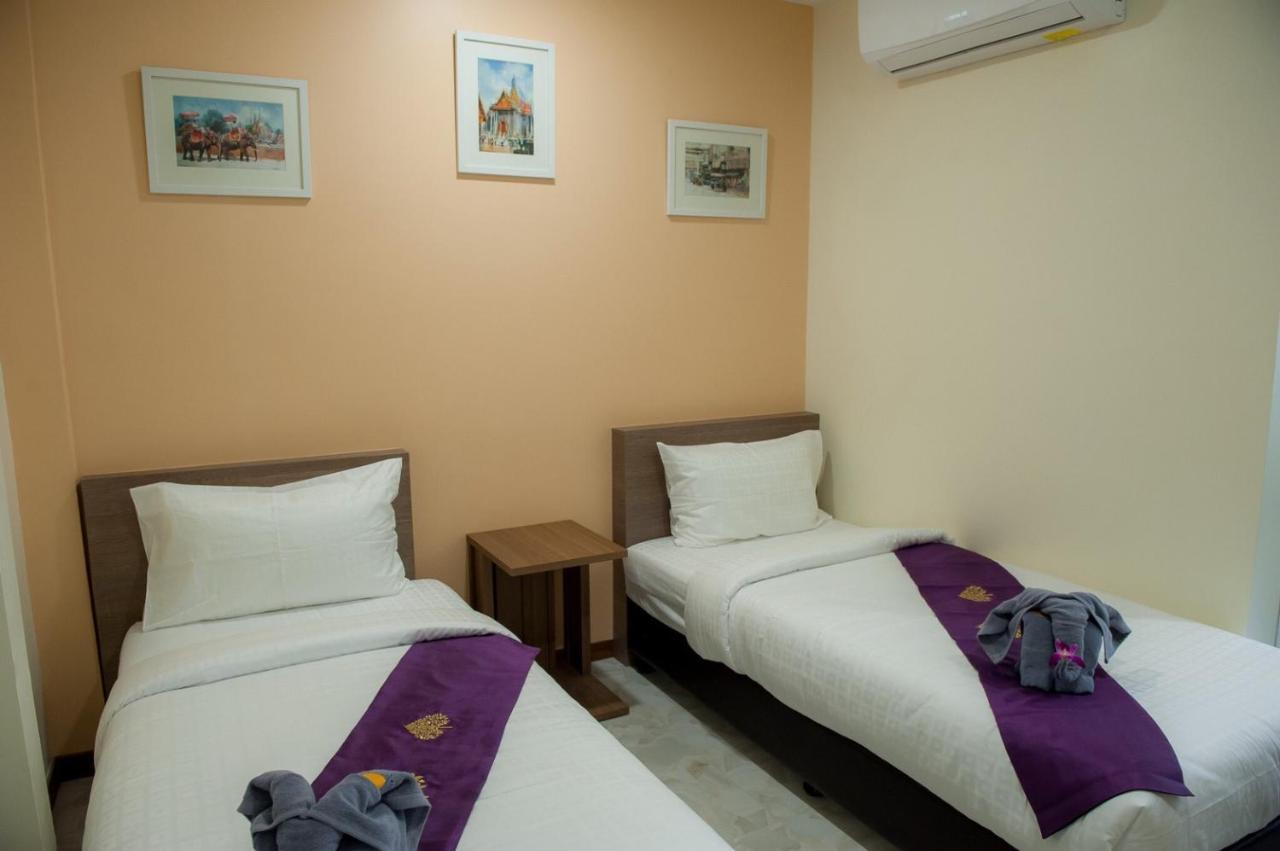 The Moon Night Hotel Bangkok Luaran gambar